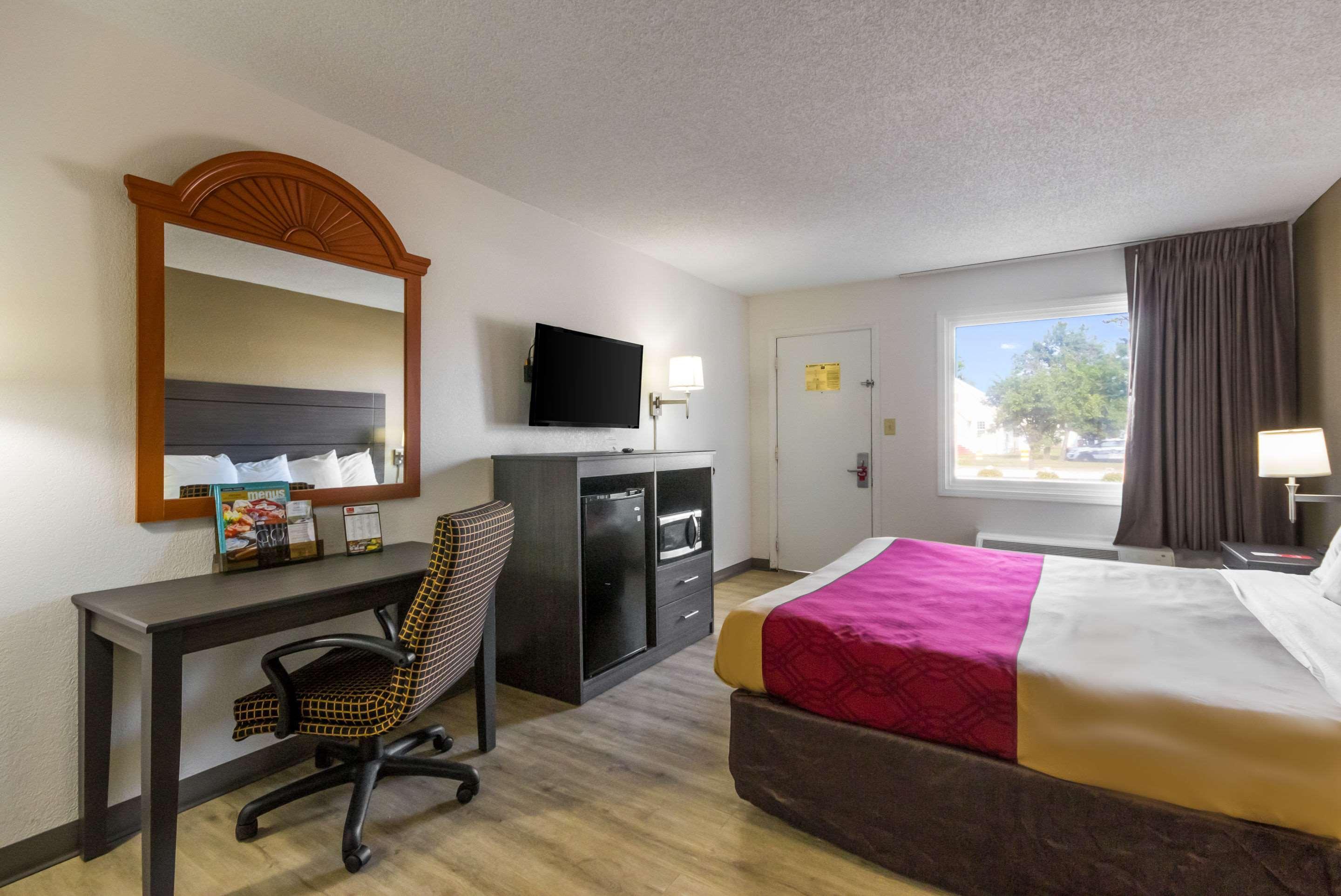 Econo Lodge Little Creek Norfolk Eksteriør bilde