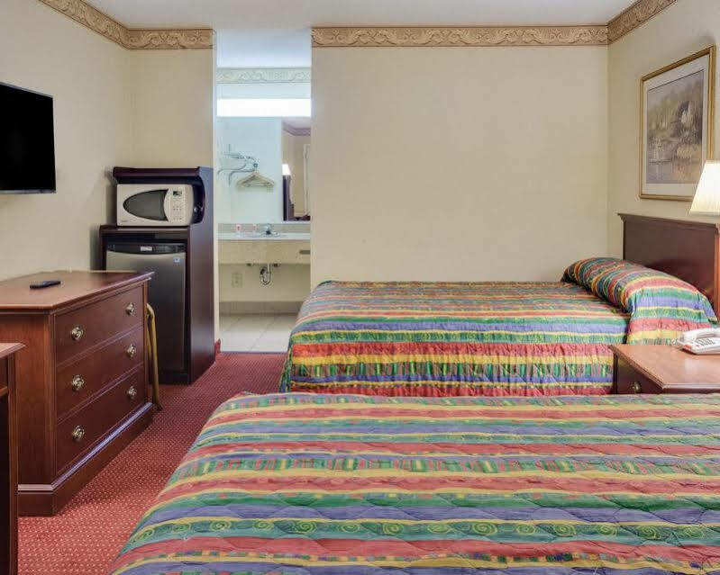 Econo Lodge Little Creek Norfolk Eksteriør bilde